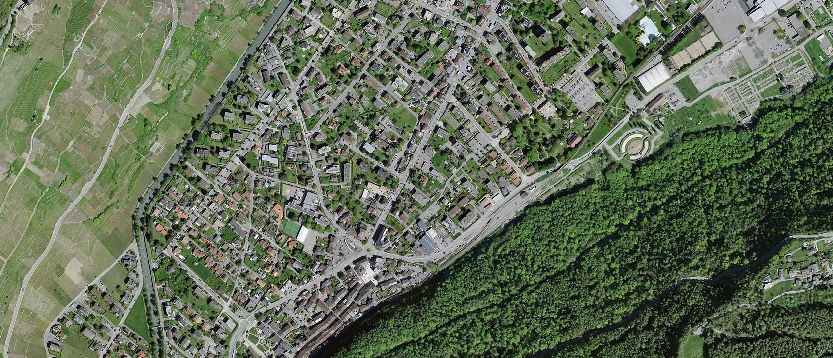 Vue aérienne de Martigny-Bourg.